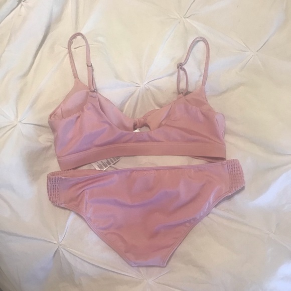 NWOT billabong bikini - Picture 5 of 8